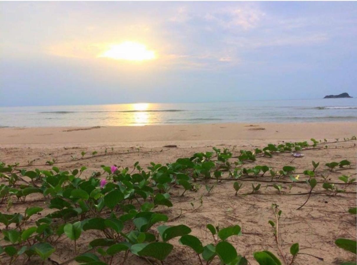 Khaotao Homestay เขาเต่าโฮมสเตย์ Экстерьер фото